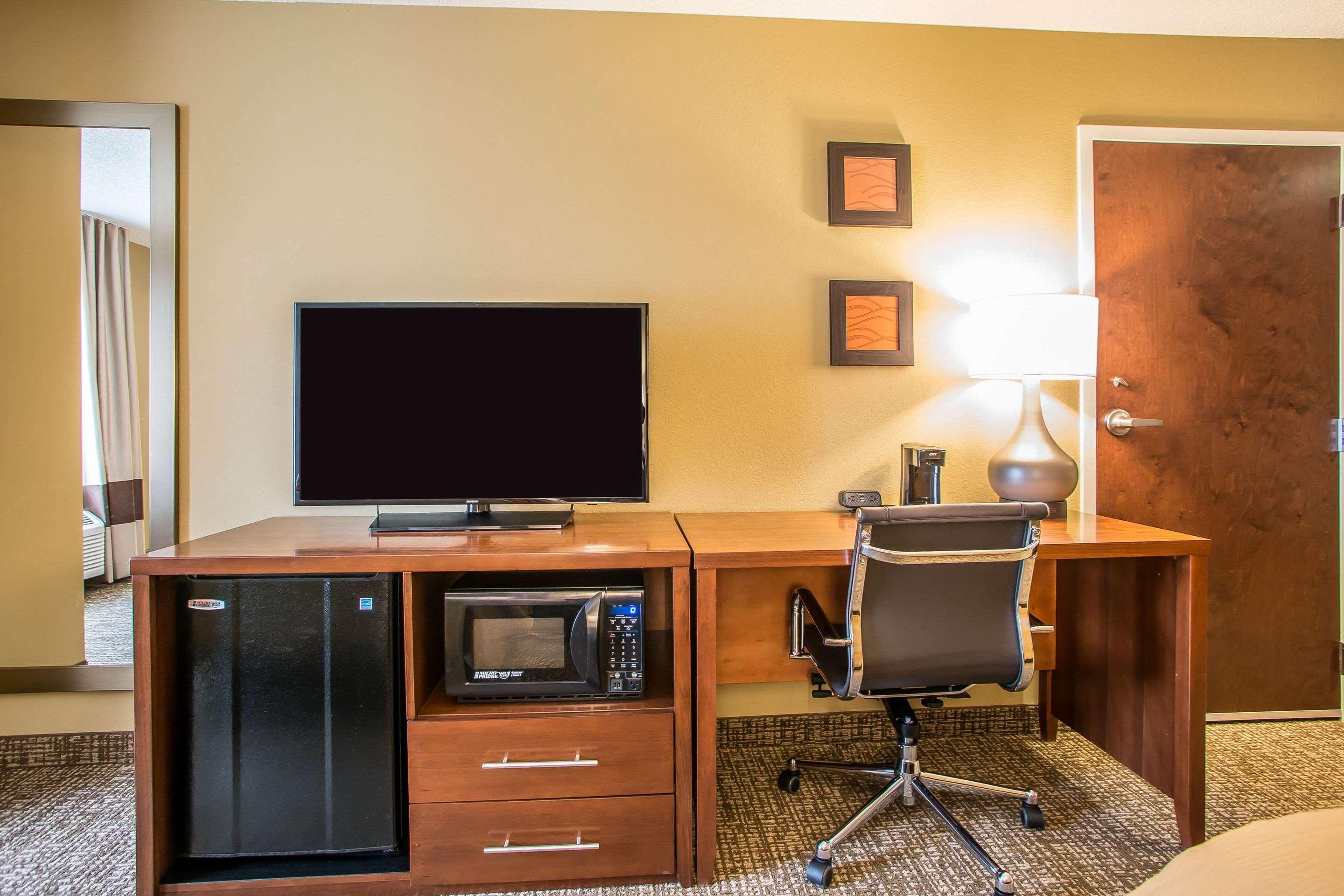 Comfort Inn Pa Turnpike - I-81 Карлайл Экстерьер фото