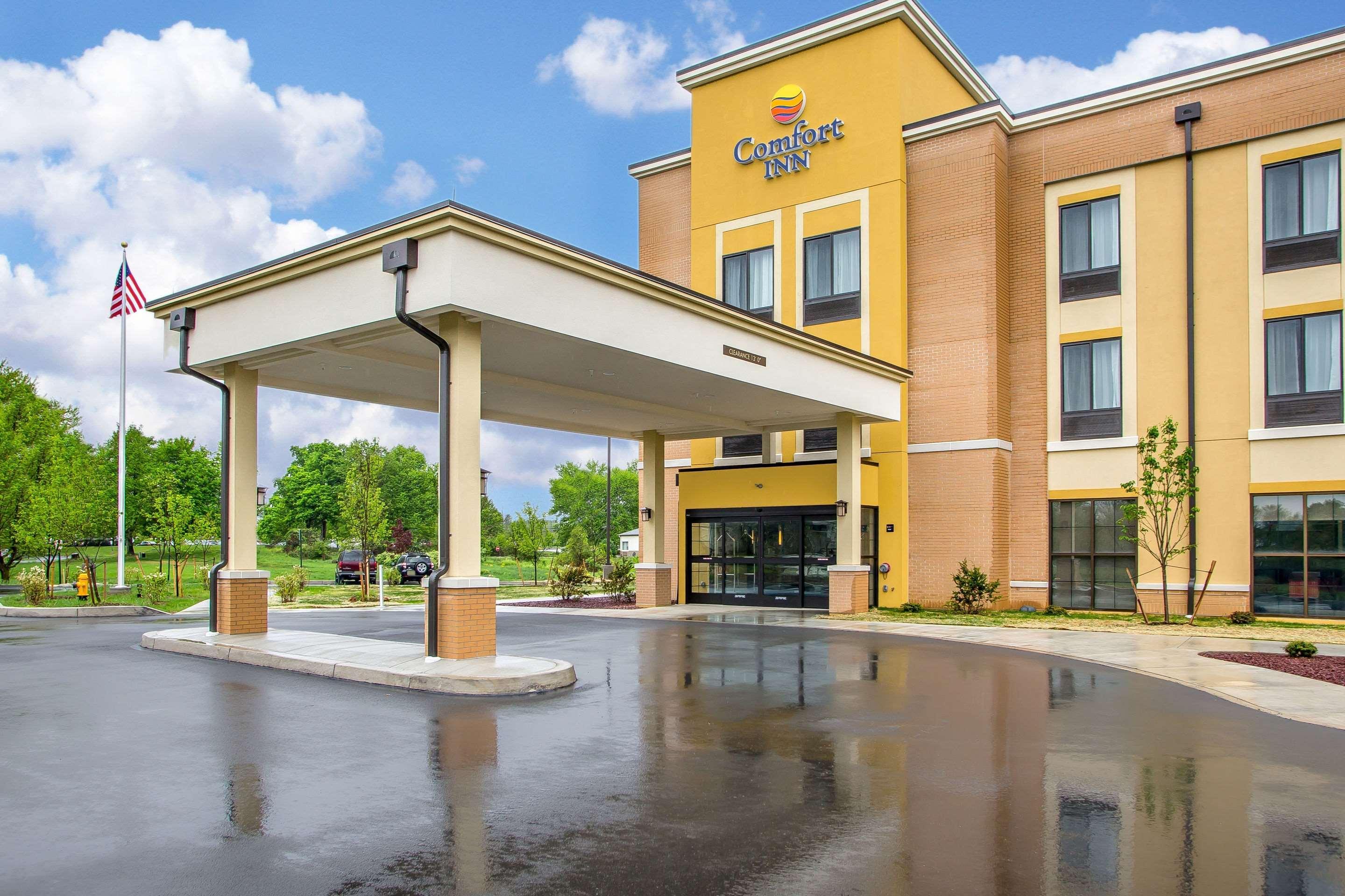 Comfort Inn Pa Turnpike - I-81 Карлайл Экстерьер фото