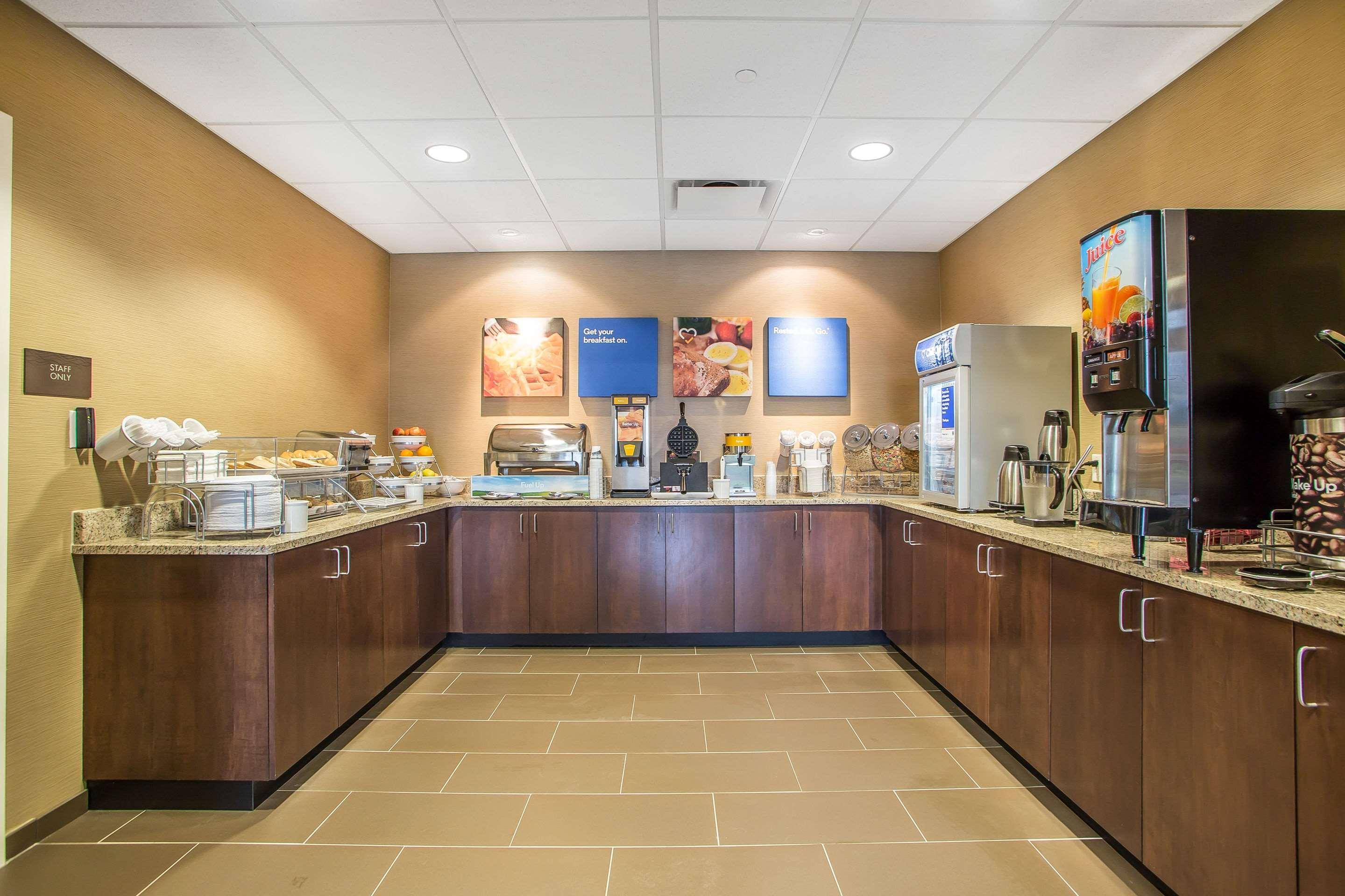 Comfort Inn Pa Turnpike - I-81 Карлайл Экстерьер фото