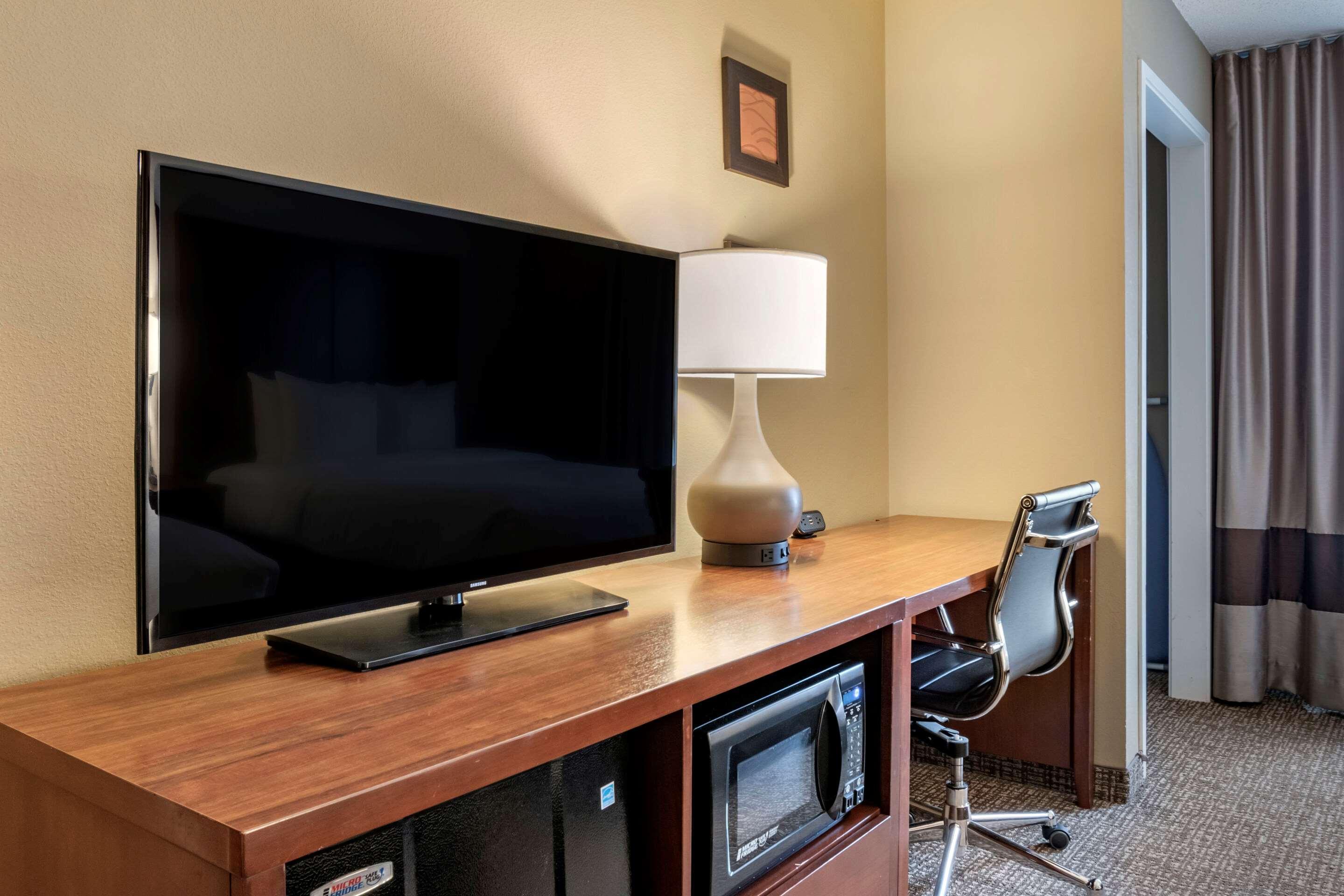 Comfort Inn Pa Turnpike - I-81 Карлайл Экстерьер фото