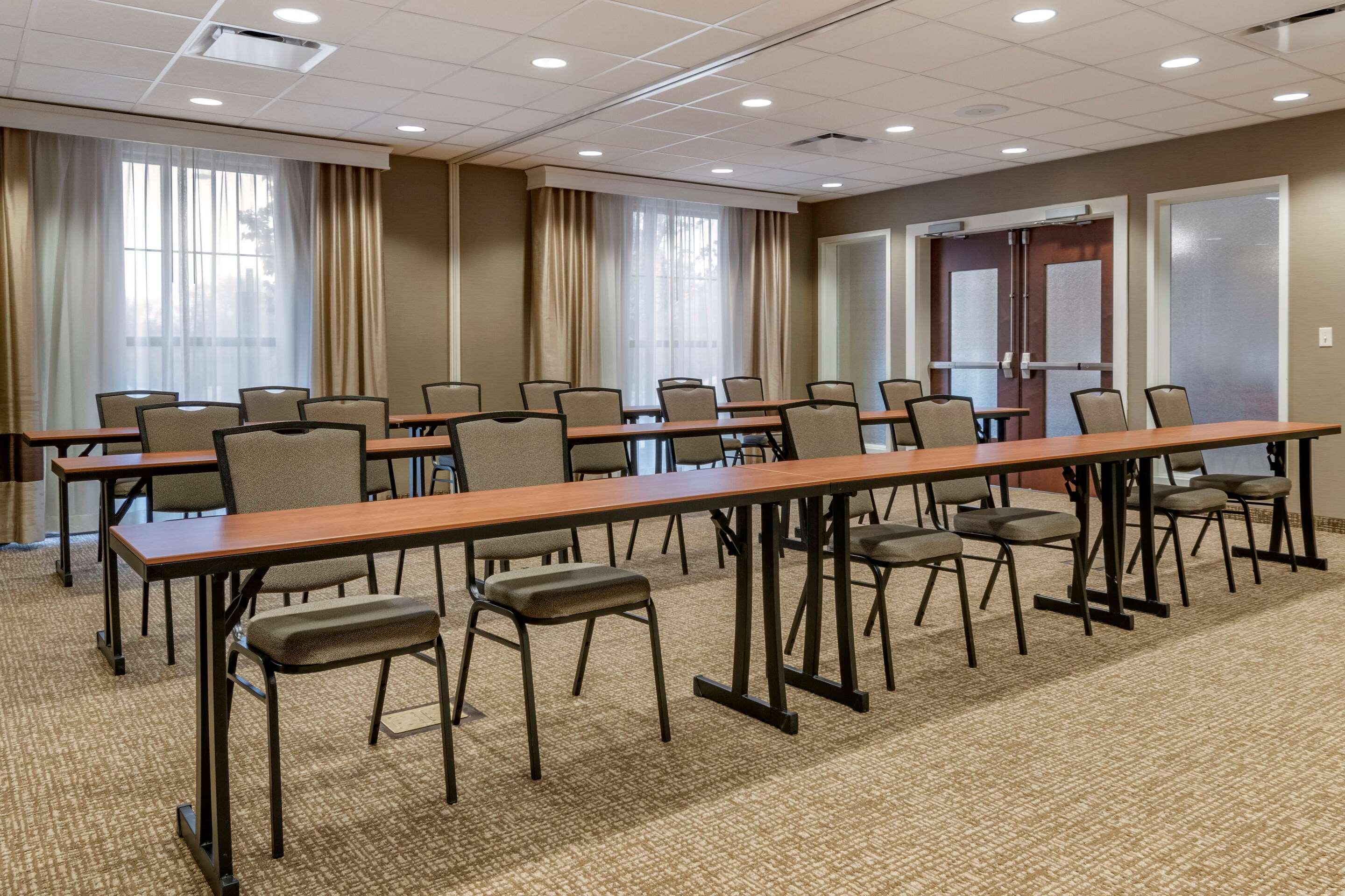 Comfort Inn Pa Turnpike - I-81 Карлайл Экстерьер фото