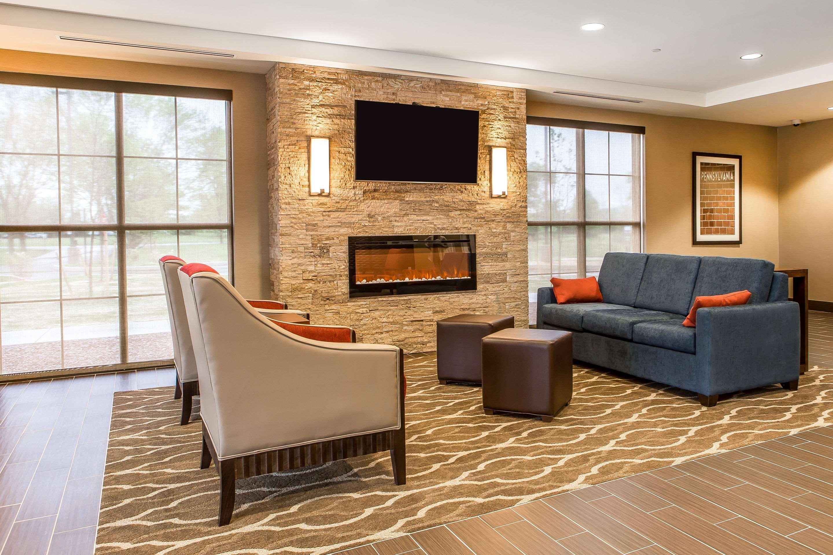 Comfort Inn Pa Turnpike - I-81 Карлайл Экстерьер фото