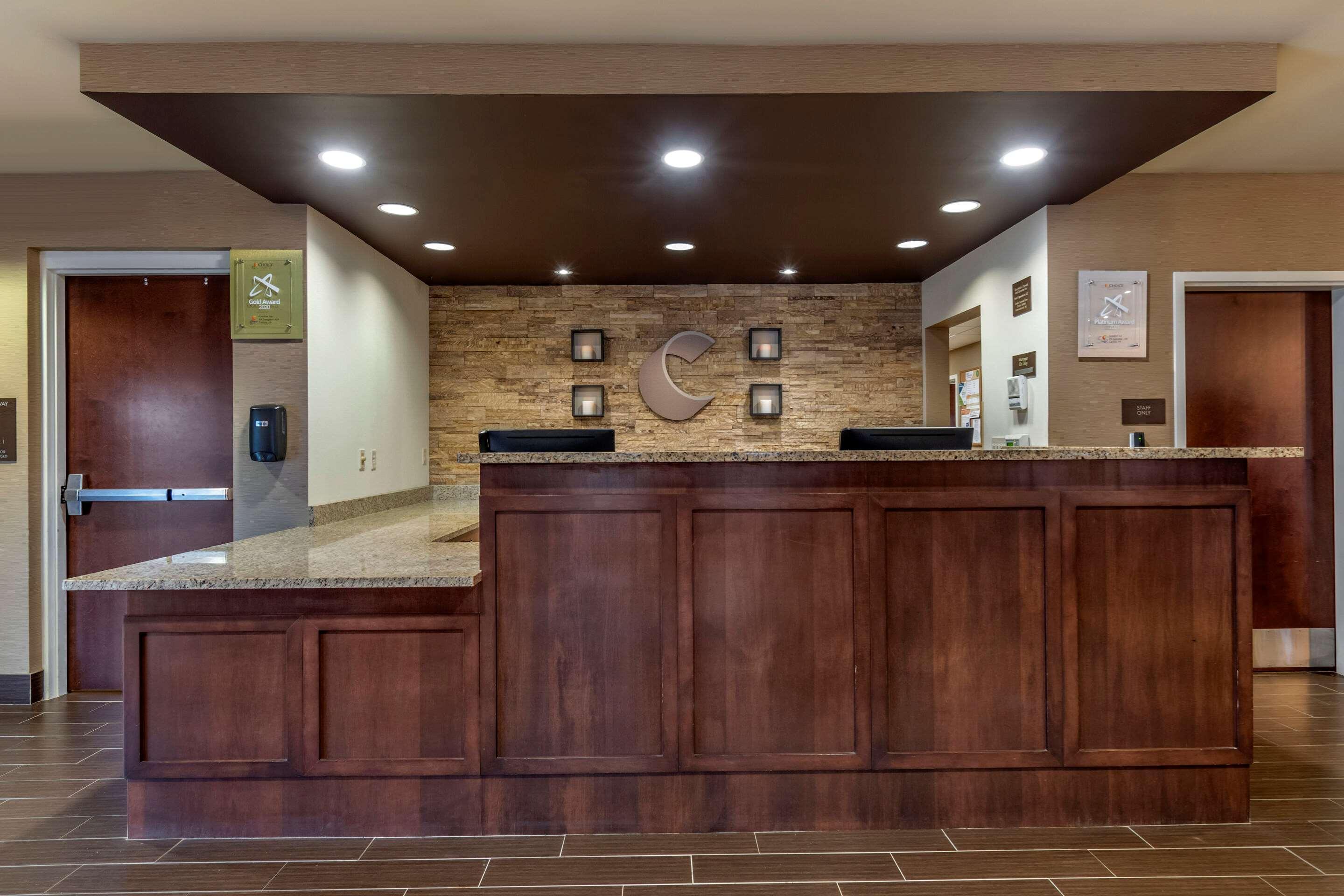 Comfort Inn Pa Turnpike - I-81 Карлайл Экстерьер фото
