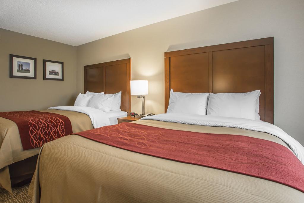 Comfort Inn Pa Turnpike - I-81 Карлайл Экстерьер фото